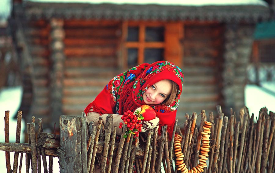 Sexy girl Women in Slavic costumes in Bhopal