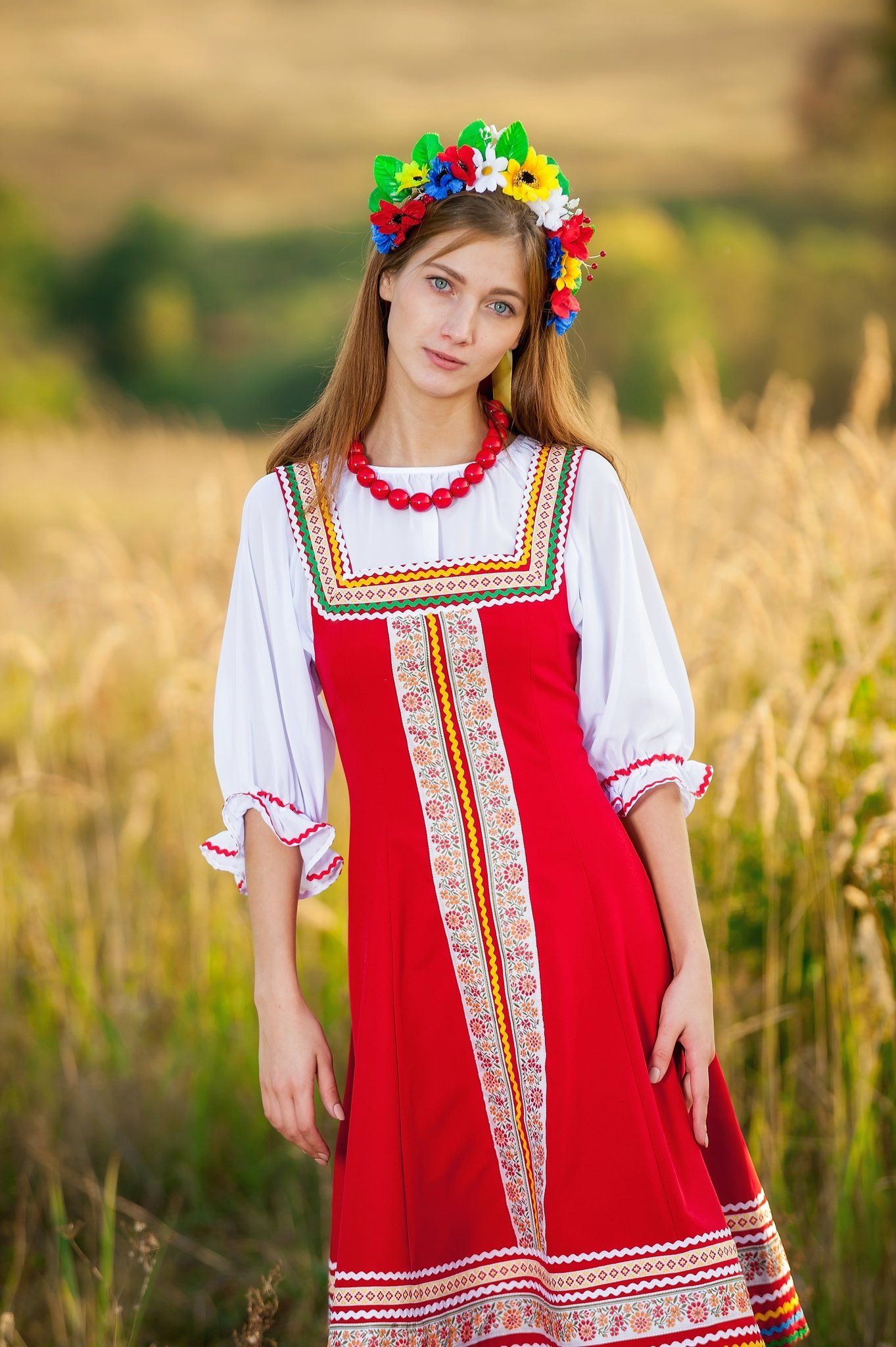 Women in Slavic costumes in Bhopal