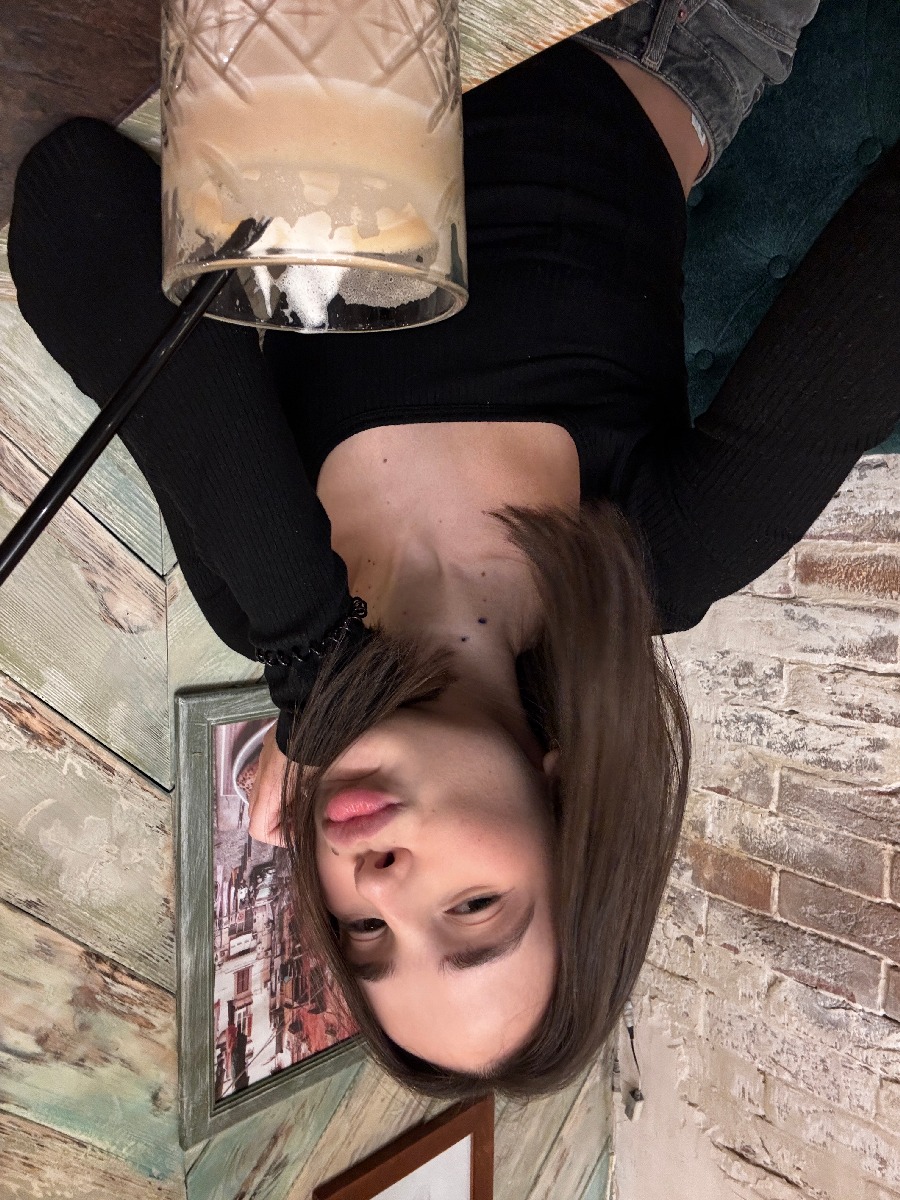 Fresh photos, fresh mood — Tina online in Bhopal